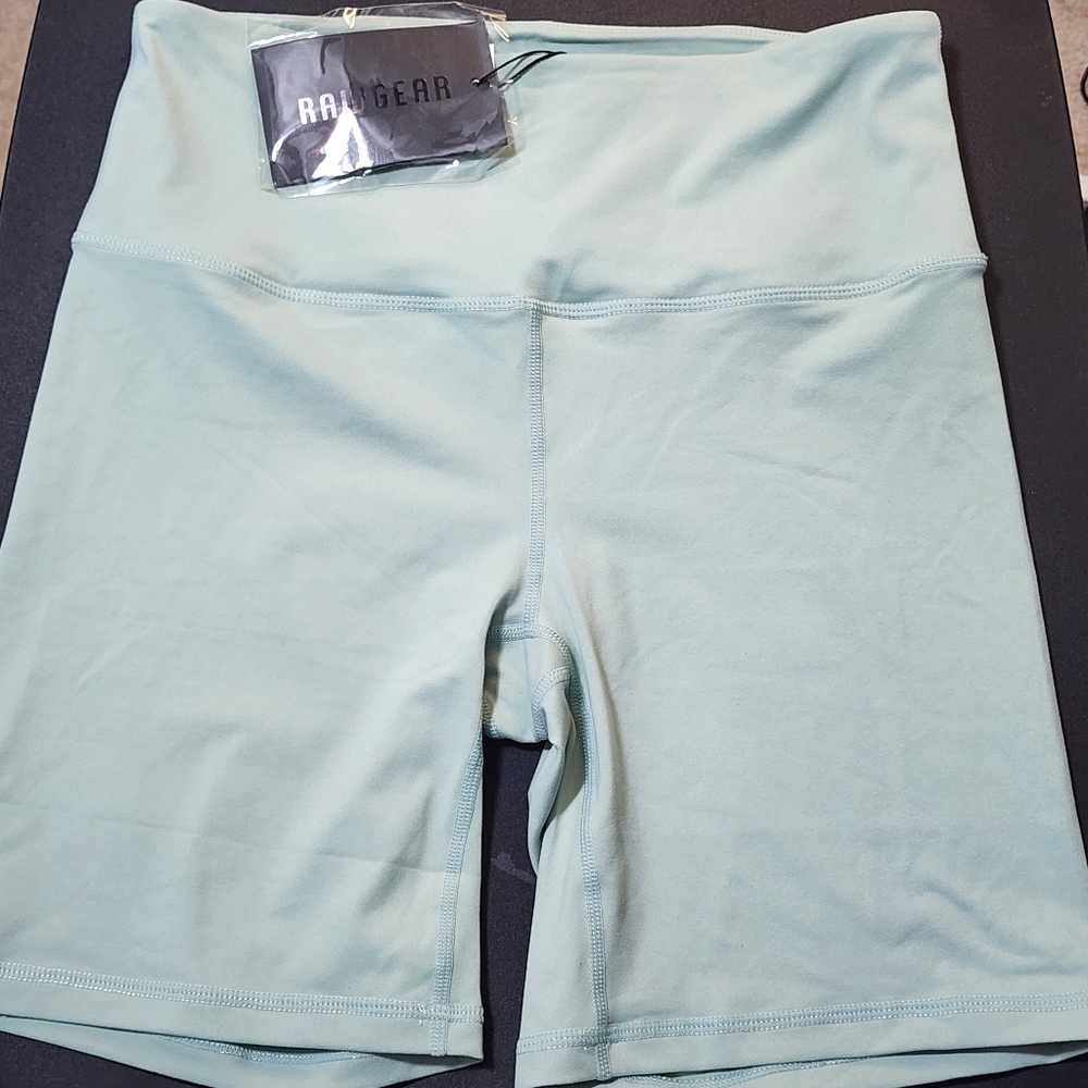 NWT RAW GEAR ACTIVE WEAR BIKER/TIGHTS SHORTS